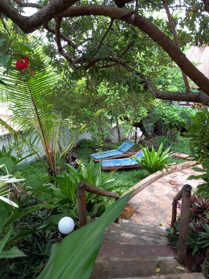 Casa Camaleao Gekko Cottadge Hotel Tofo Exterior photo